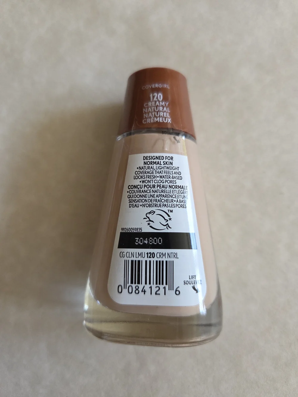 COVERGIRL Clean Liquid Foundation Bottle in Creamy Natural 120 - Beige Cap RARE